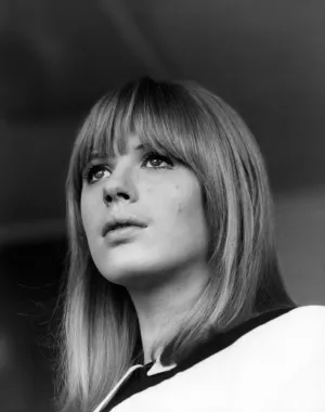 Photo of Marianne FAITHFULL, 1965, David Redfern
