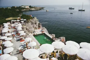 Pool By The Sea, Antibes 1969, Slim Aarons