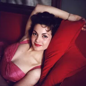 Carmen Sevilla, 1957, Slim Aarons