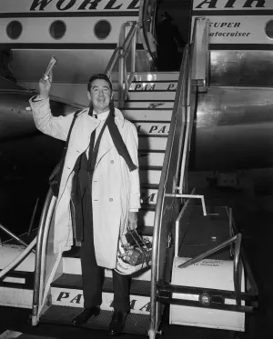 Slim Arrives, circa 1955, Slim Aarons