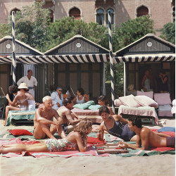 Beach Backgammon