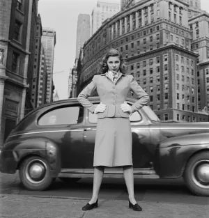 Betsy Von Furstenberg, 1946