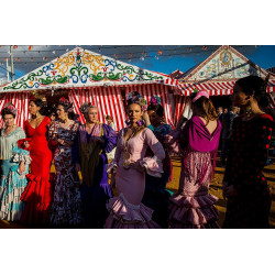 Women of the Feria de Abril